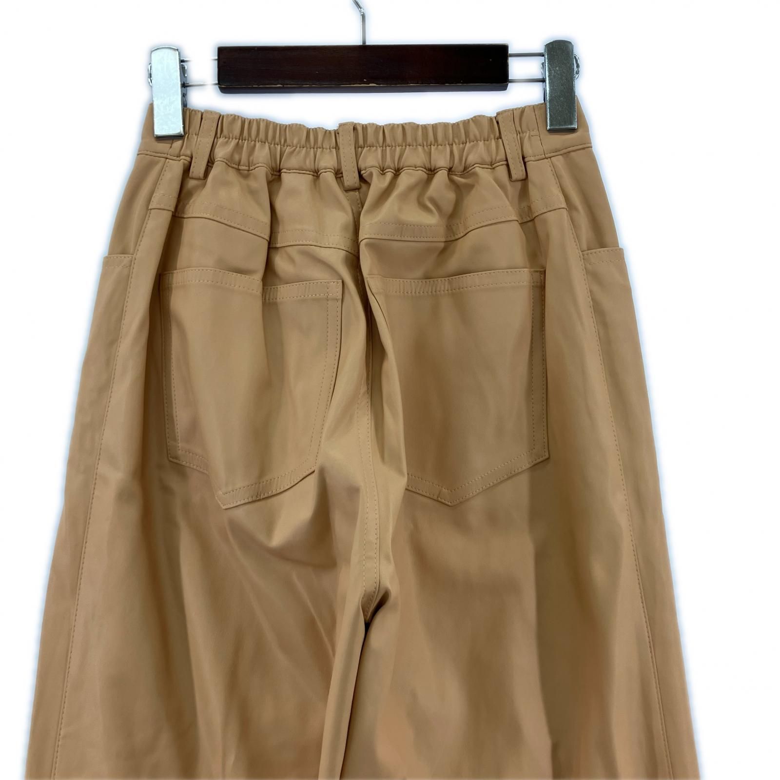 AMERI アメリ フェイクレザーパンツ sizeM/ベージュ - メルカリ