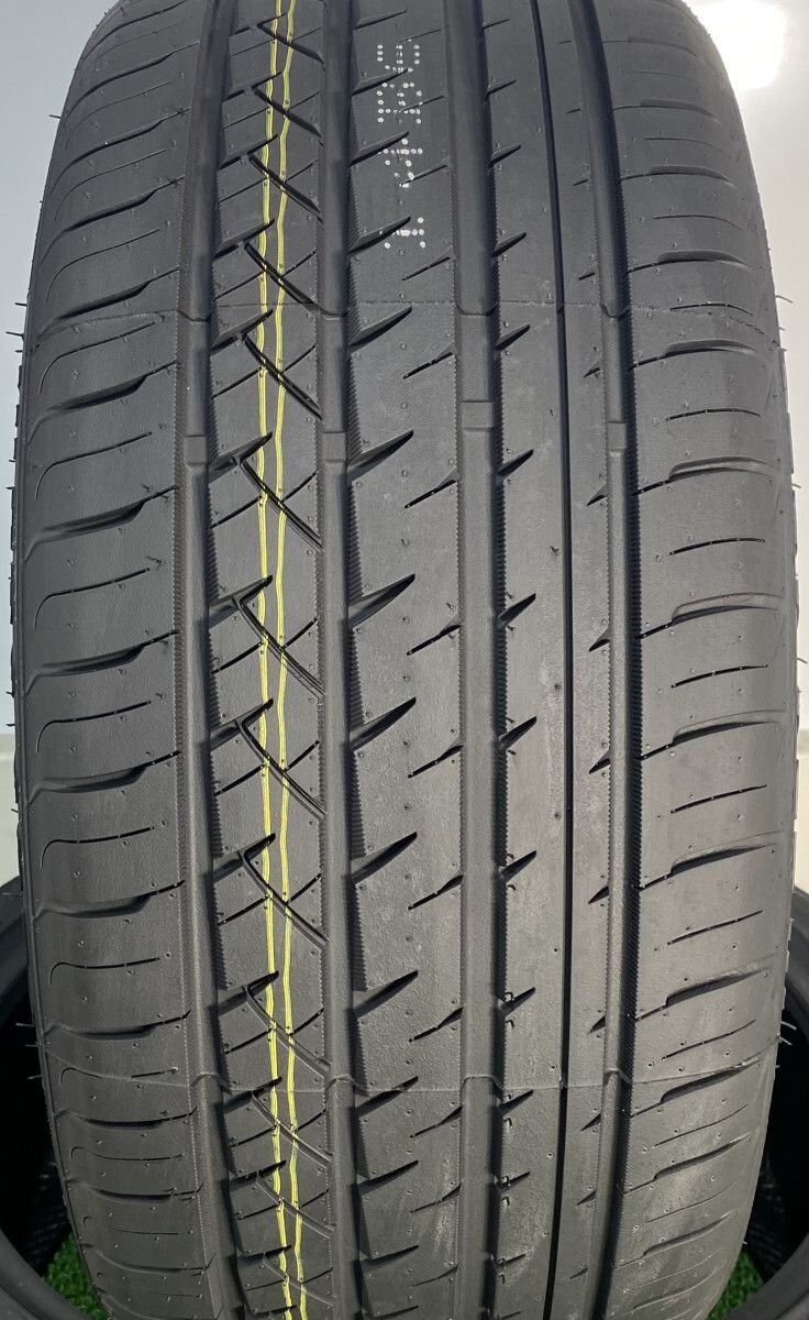 235 40 R 19 96 W XL ARIVO ARZ 4 サマータイヤ 4本セット 製 本州 四国 九州 夏タイヤ