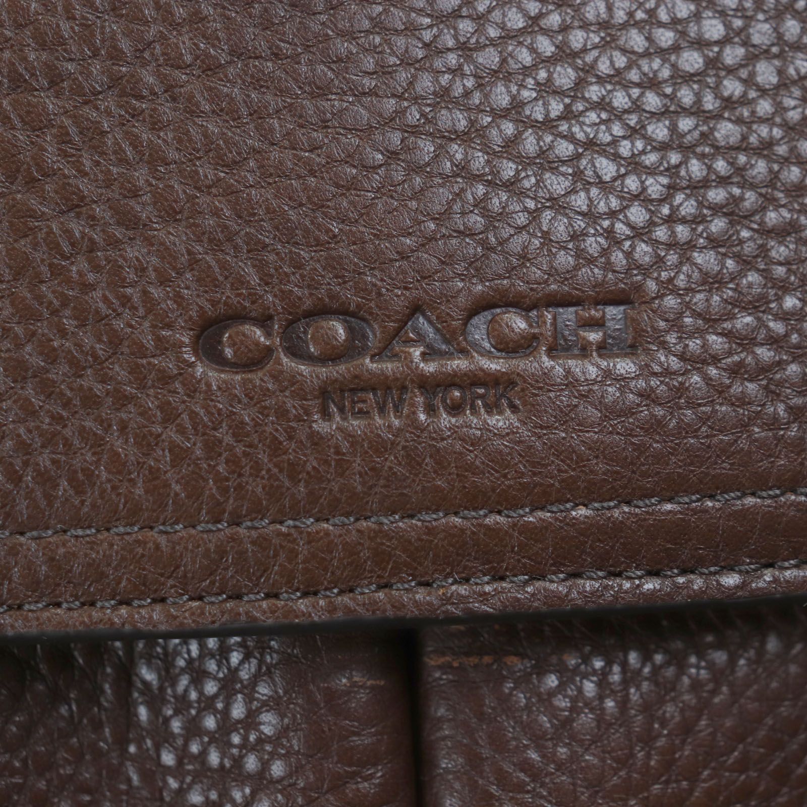 潜在可能性の高い COACH コーチ 70480 レザー コーチ フラップ式 2WAY ビジネスバッグ ブリーフケース ダークブラウン 保存袋付き メンズ