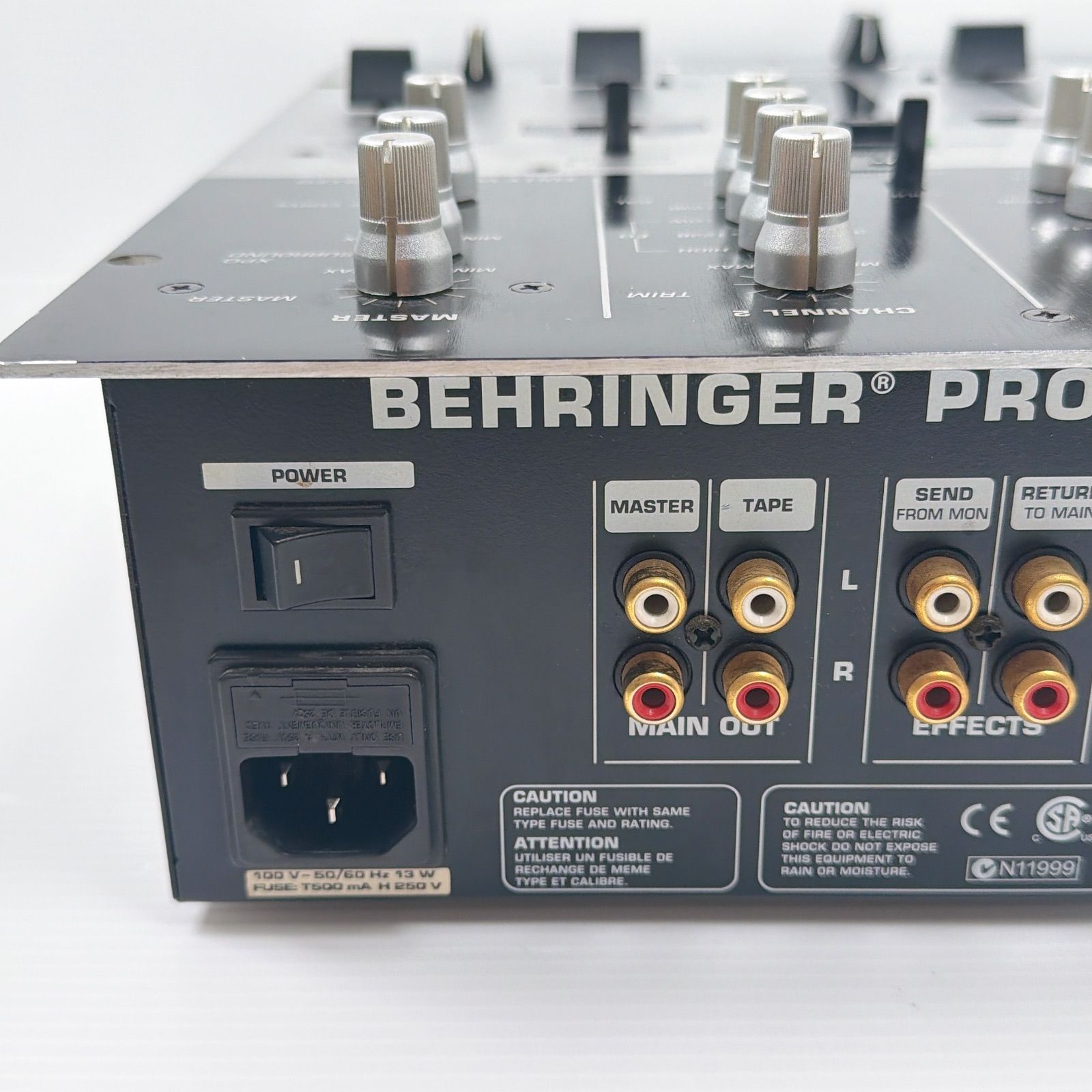 美品 ベリンガー Behringer DX052 DJミキサー 動作確認済み ベリンガー