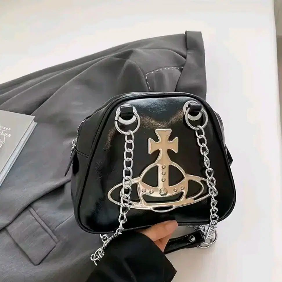 ヴィヴィアン ウエストウッド レディースバッグ ボーリングバッグ