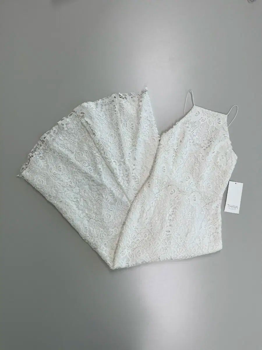 テイア ウェディングドレス 白 レース