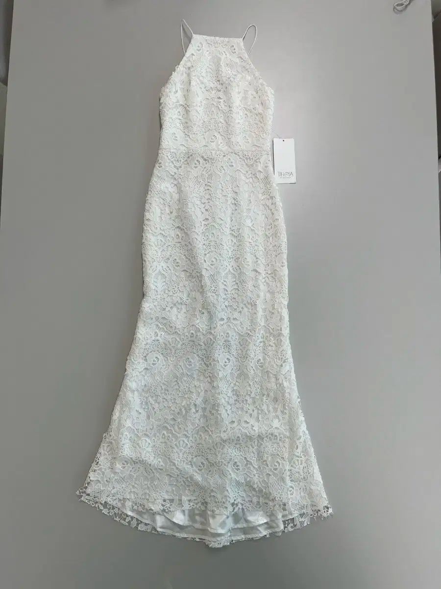 ウェディングドレス