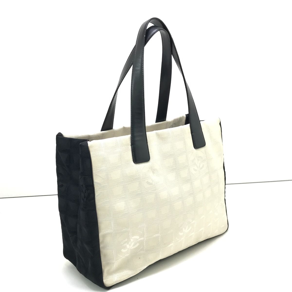 CHANEL シャネル トートバッグ ニュートラベルライン 下底劣化の為変形有 ベージュ×ブラック