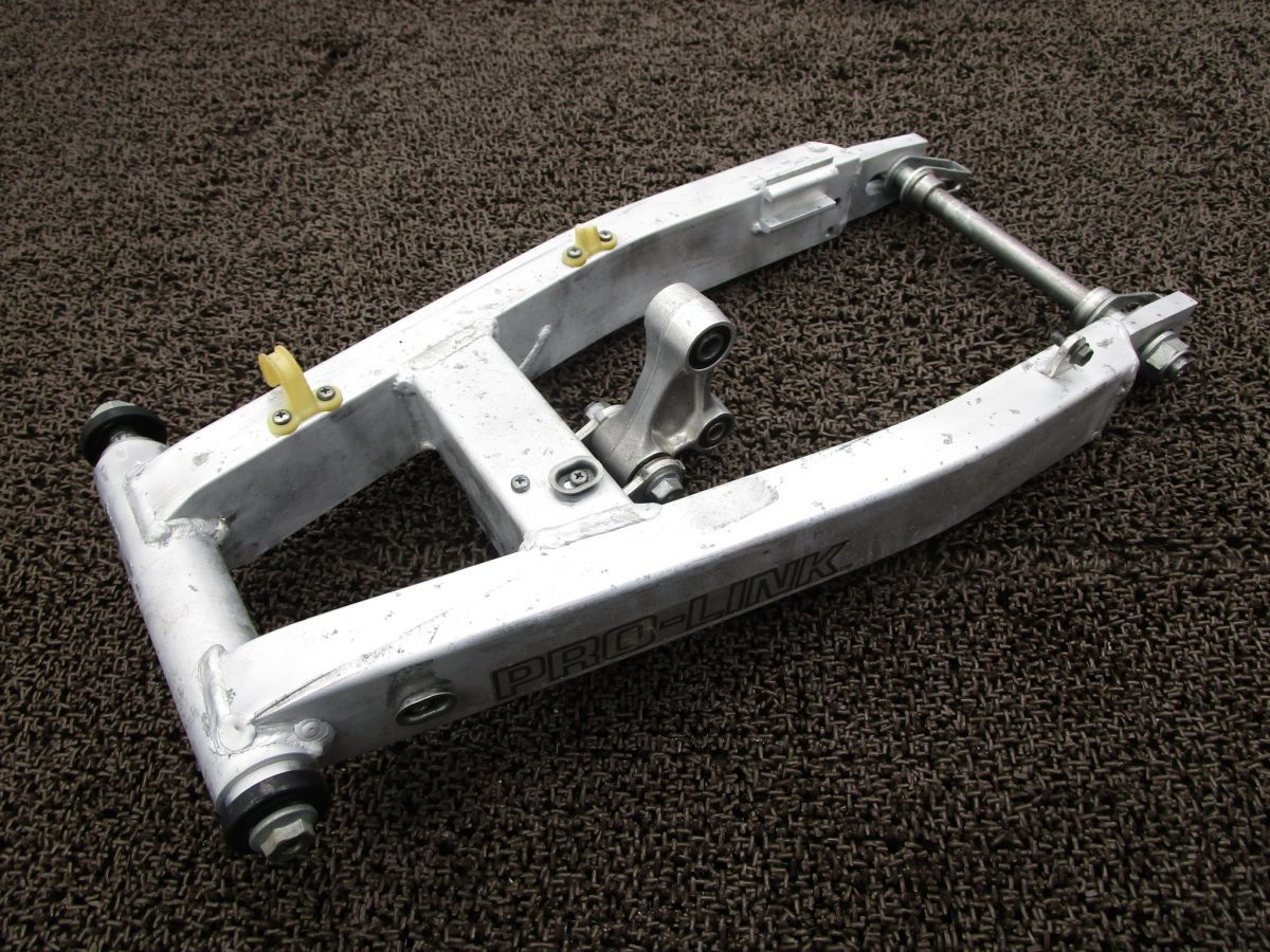 AX 1 スイングアーム リンク リアアクスルシャフト A 8096 MD 21 ホンダ E キャブ車