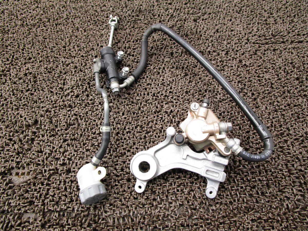 AX 1 リアキャリパー マスターシリンダー A 8023 NISSIN MD 21 ホンダ E キャブ車