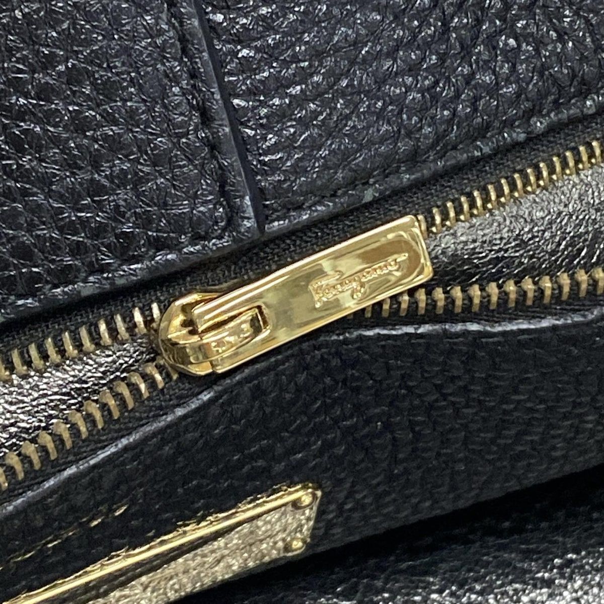 SalvatoreFerragamo サルバトーレフェラガモ