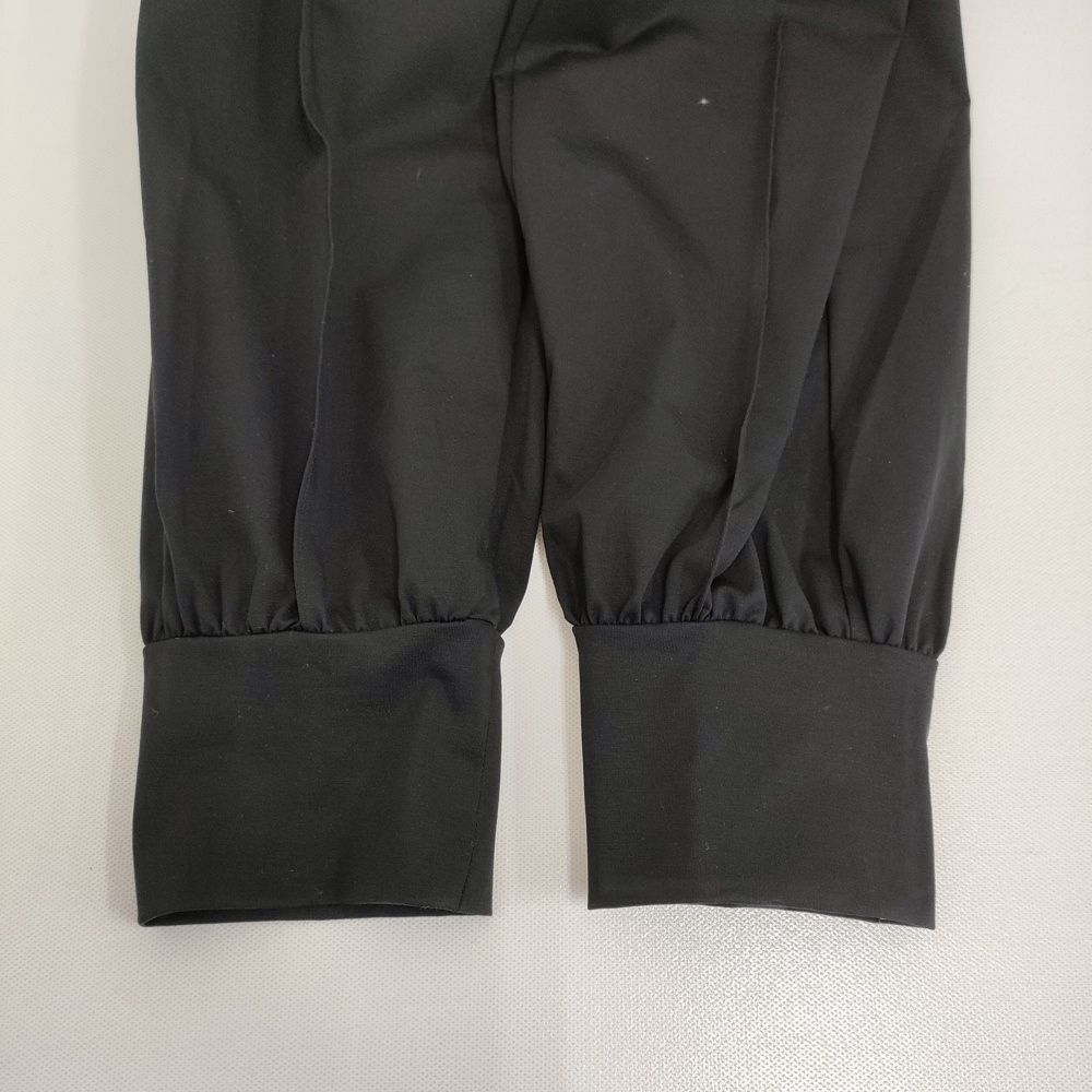 定価31900円 ブラック