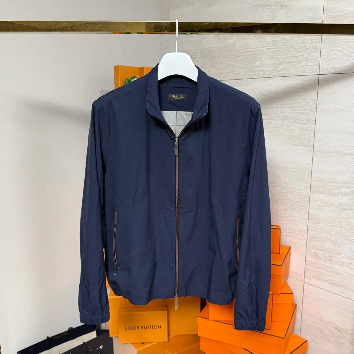 Mサイズ ロロ ピアーナ WIND AND WISH ウィンドブレーカー ジップアップ ジャケット