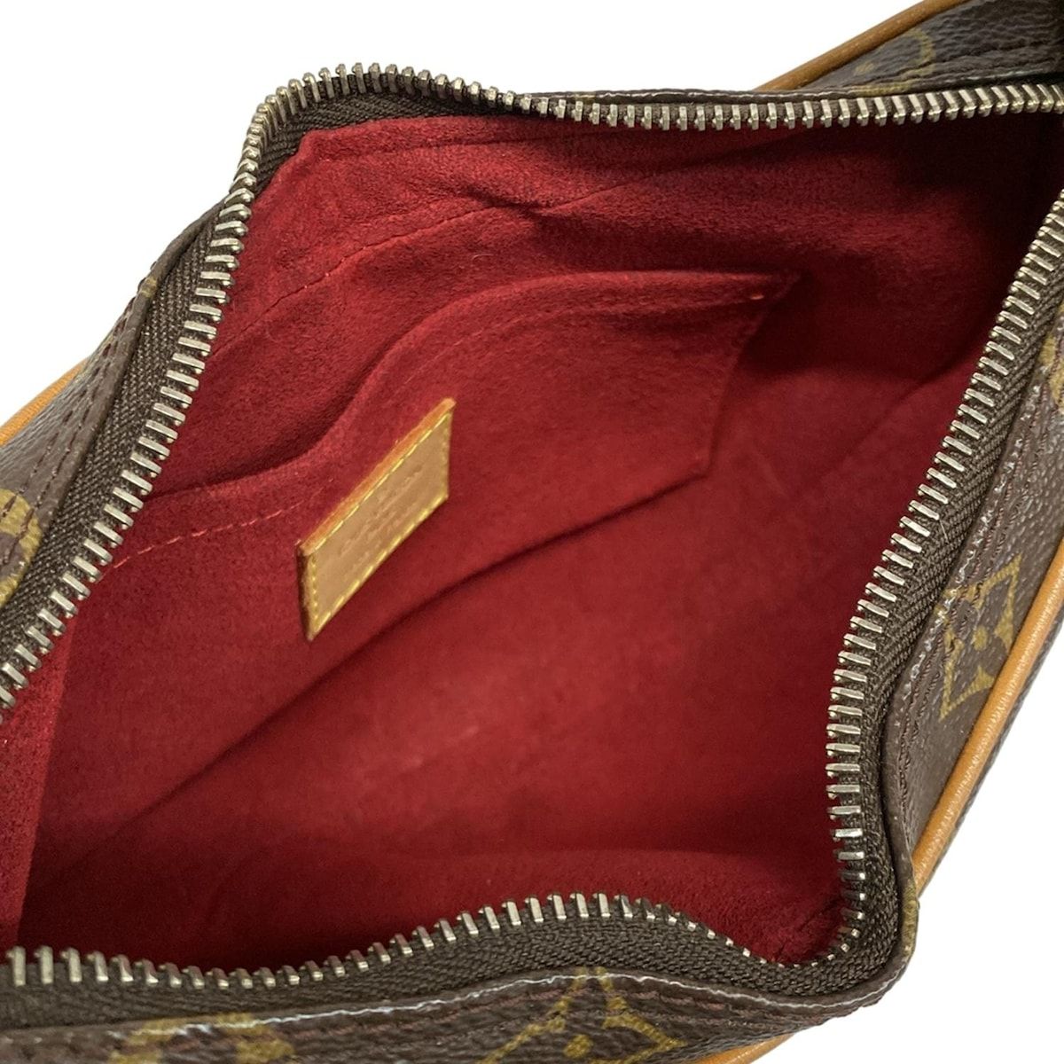 LOUIS VUITTON(ルイヴィトン) ショルダーバッグ モノグラム ポシェット