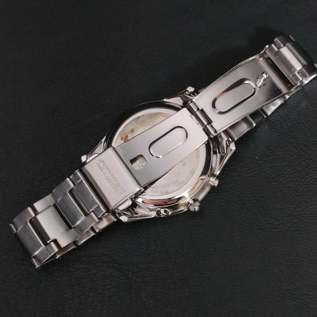 810-2 美品 CITIZEN シチズン ホワイト シルバー ソーラー 充電式