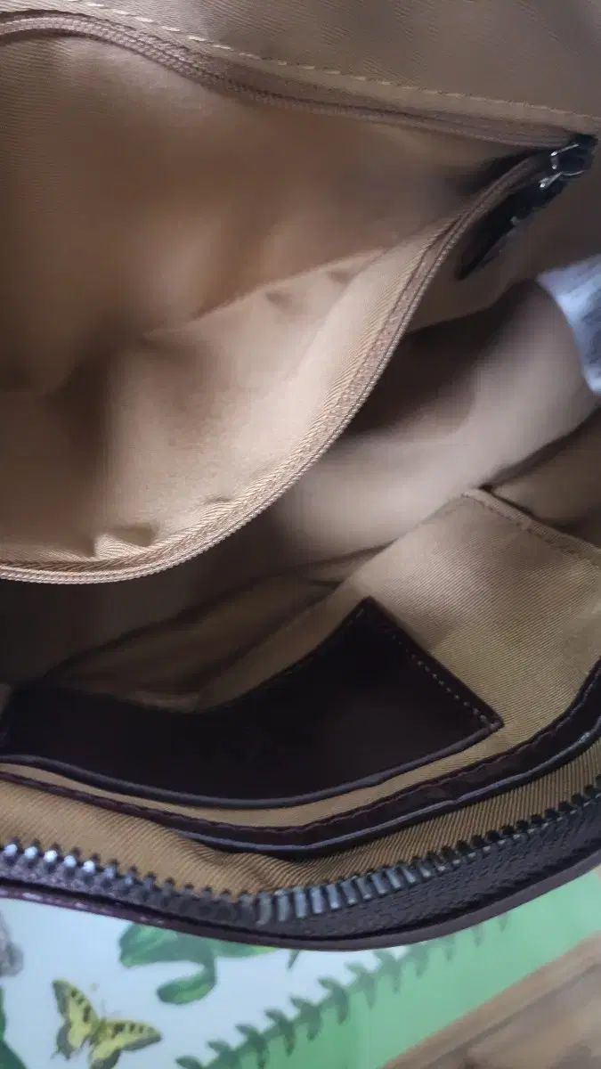  ヴェラウォン クロワッサン バッグ メッセンジャーバッグ ショルダーバッグ