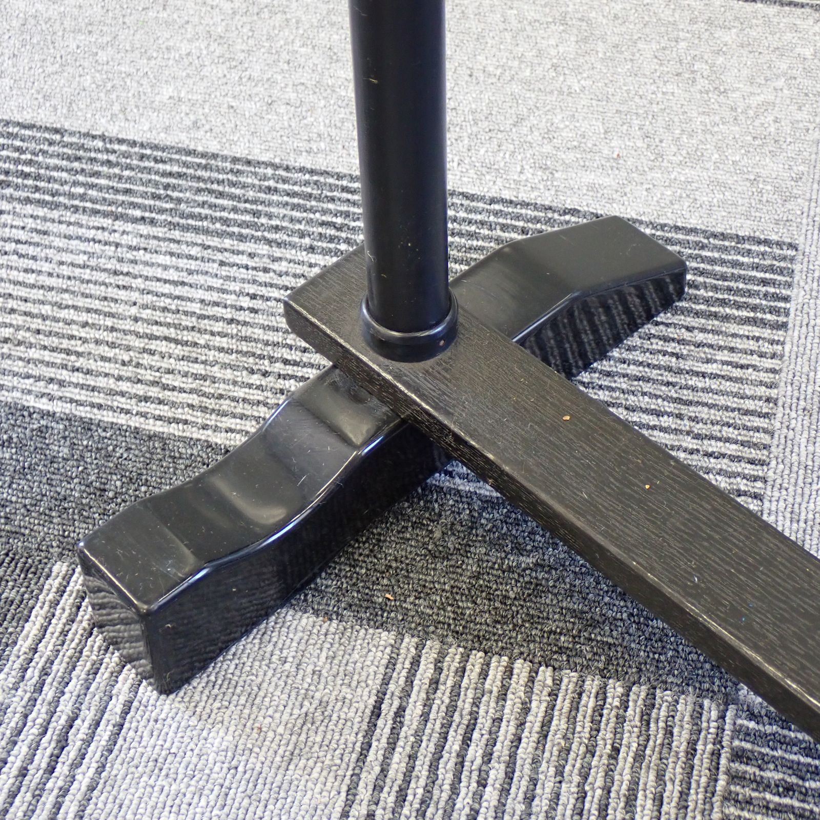 衣桁 帯掛 タオル掛 手ぬぐい掛け 上部横幅79.5cm×高75.5cm プラ×木製