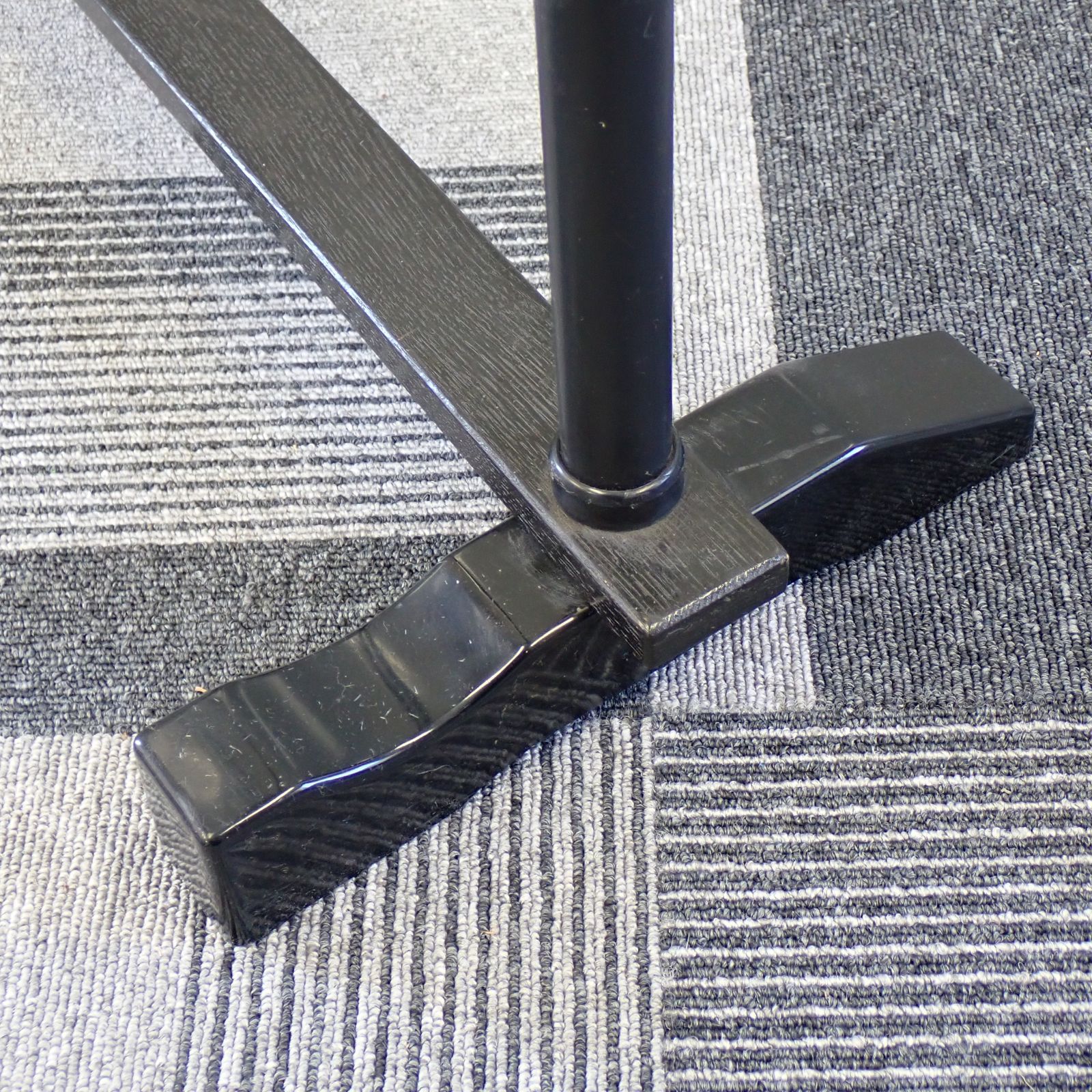 衣桁 帯掛 タオル掛 手ぬぐい掛け 上部横幅79.5cm×高75.5cm プラ×木製 呉服 着物 和服 家具 民具 ディスプレイ 直接引取可 在庫多数#15121-15125 衣桁 帯掛 タオル掛 手ぬぐい掛け 上部横幅79.5cm×高75.5cm プラ×木製