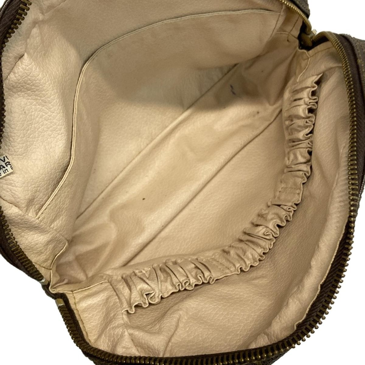 ★売り尽くし品★ルイヴィトン モノグラム トワレット23 M47524 ポーチ ルイヴィトントゥルーストワレット 23 14145 ブラウン レディース