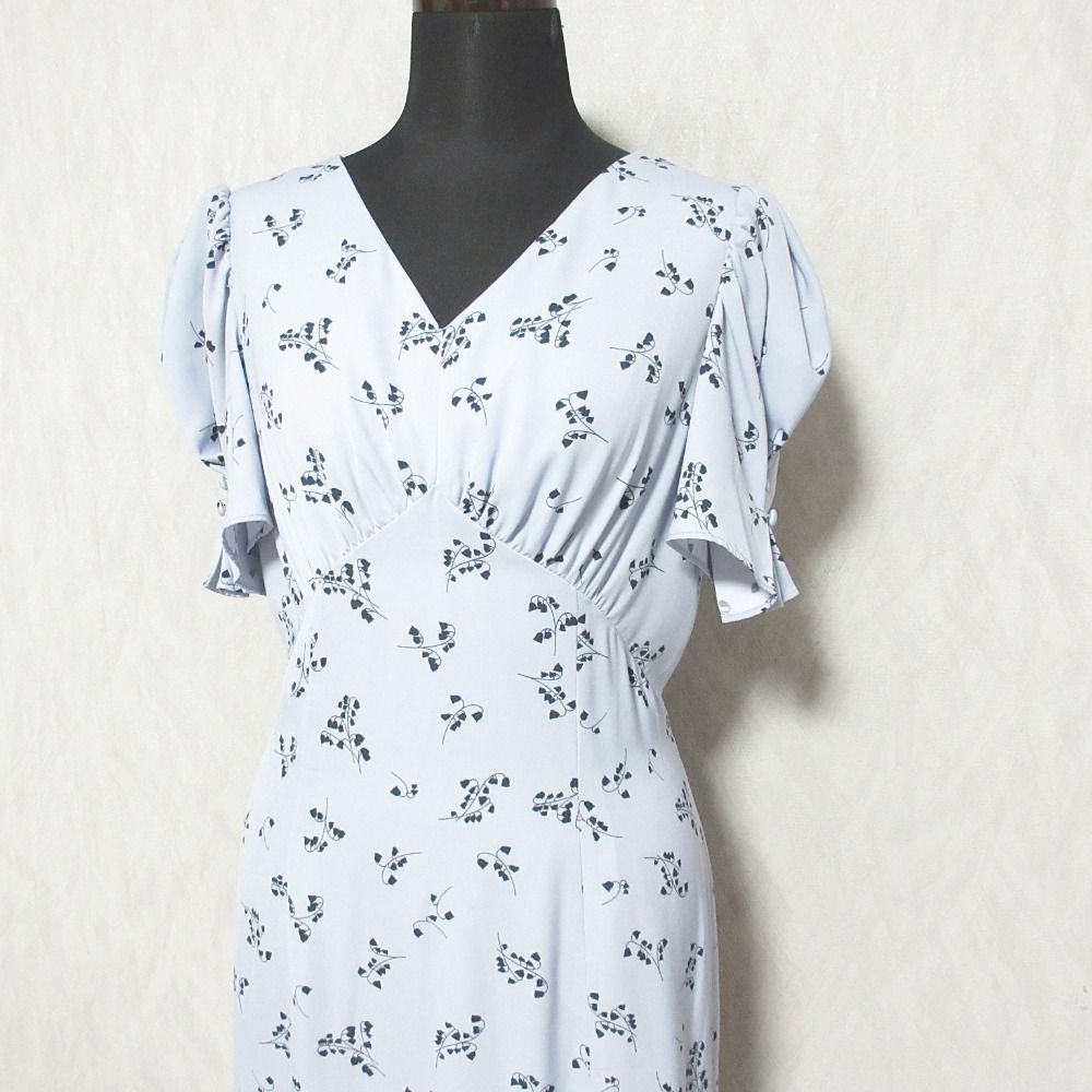 美品 Herlipto ハーリップトゥ Muguet-Printed Mermaid Dress