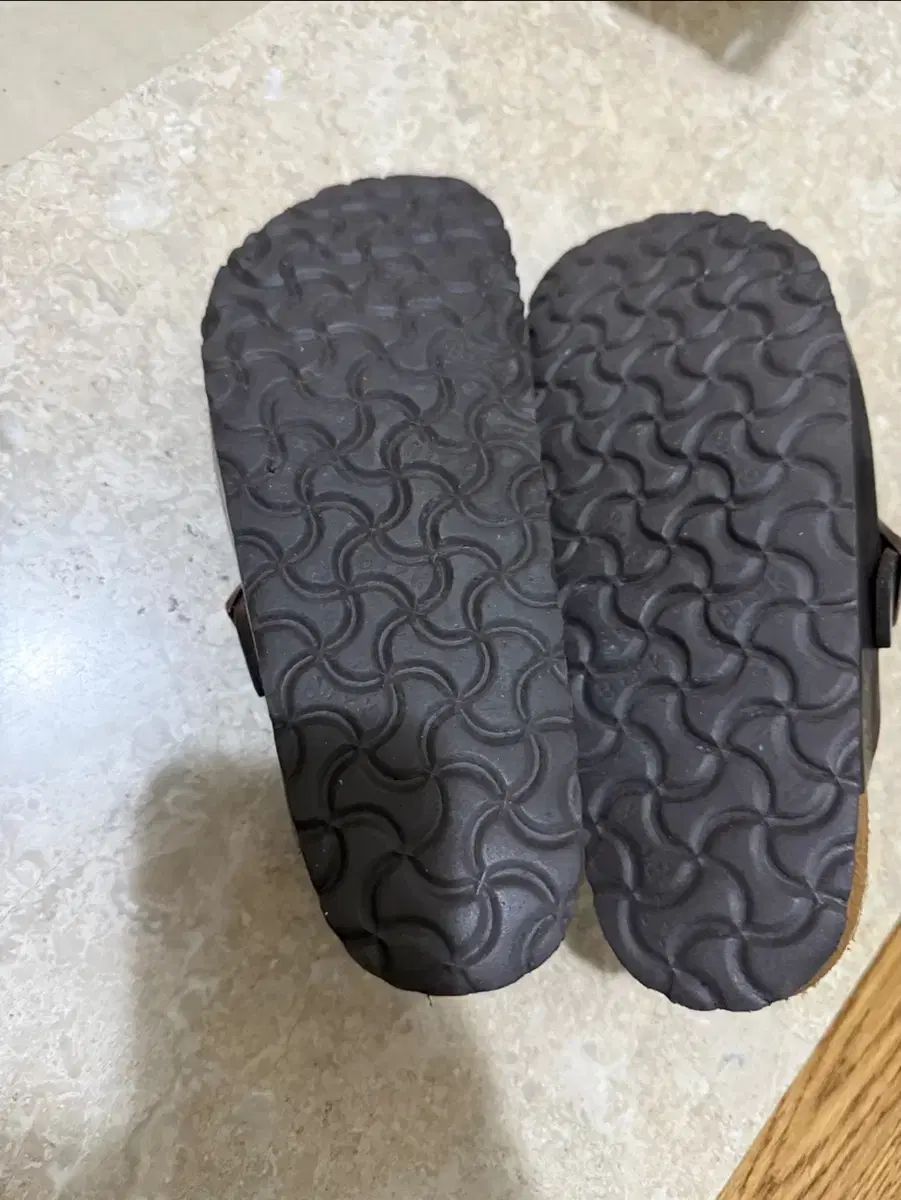 ビルケンシュトック ボストン