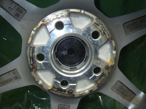 TECHsports 15インチ