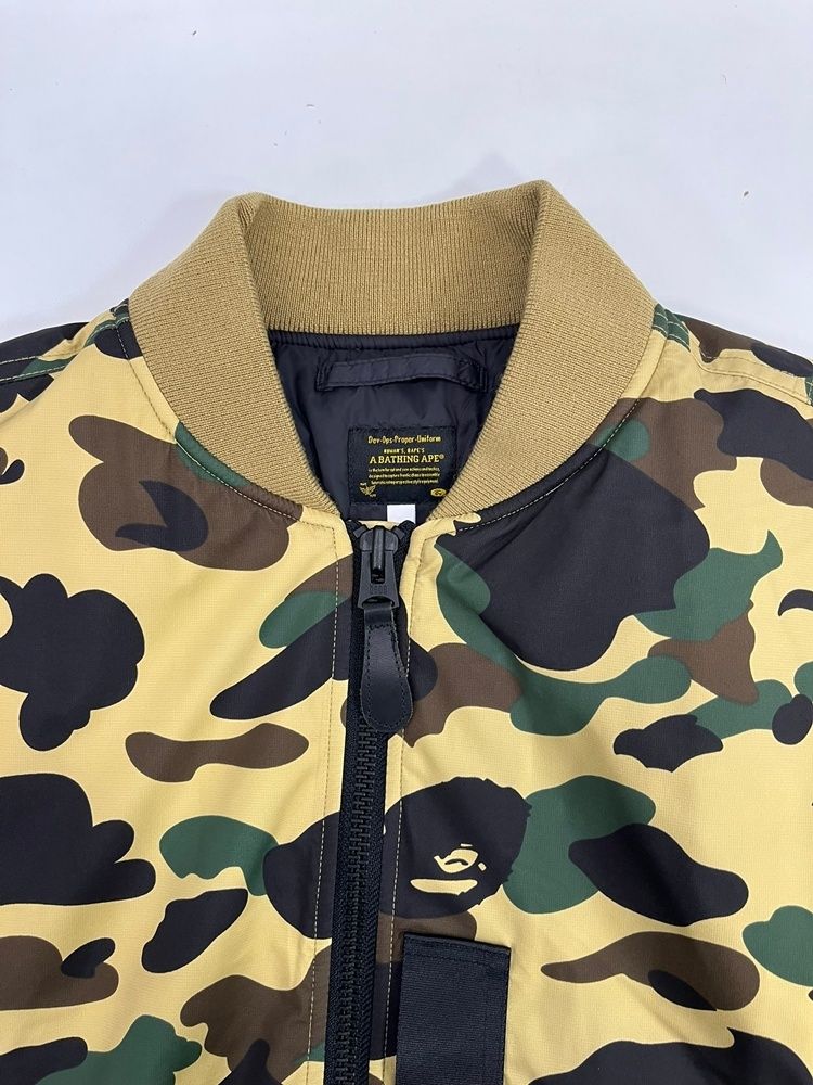 ア ベイシング エイプ A BATHING APE 1st CAMO MA-1 WIND STOPPER