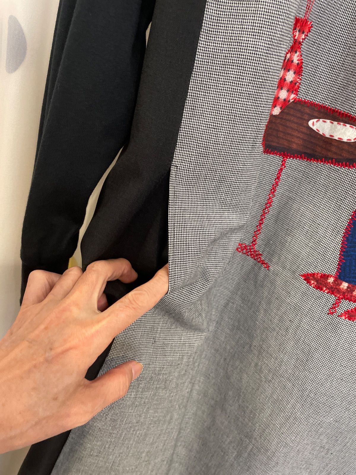 アルベロベロ カラフルなデザインの前開きワンピース アルベロベロのワンピ アルベロベロ カラフルなデザインの前開き