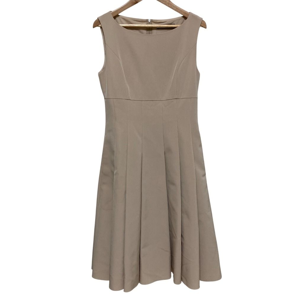 FOXEY NEW YORK フォクシーニューヨーク Slim Tuck Dress ノースリーブワンピース 38327 サイズ38 ベージュ レディース 古着