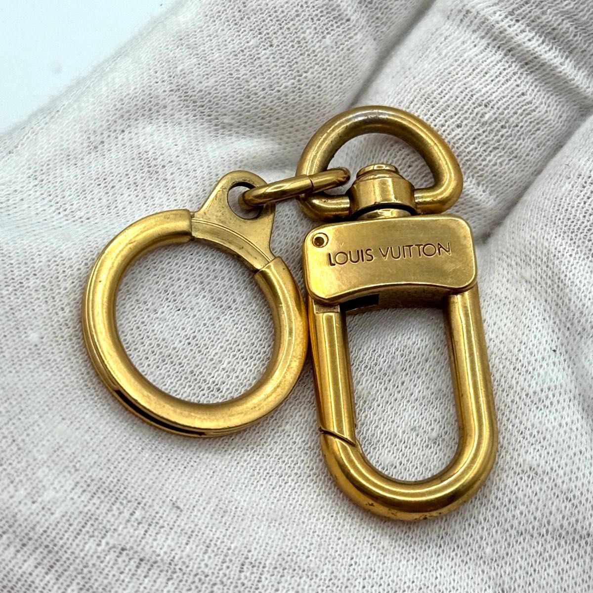 ルイヴィトン アノクレ ゴールド キーホルダー [096666] - メルカリ