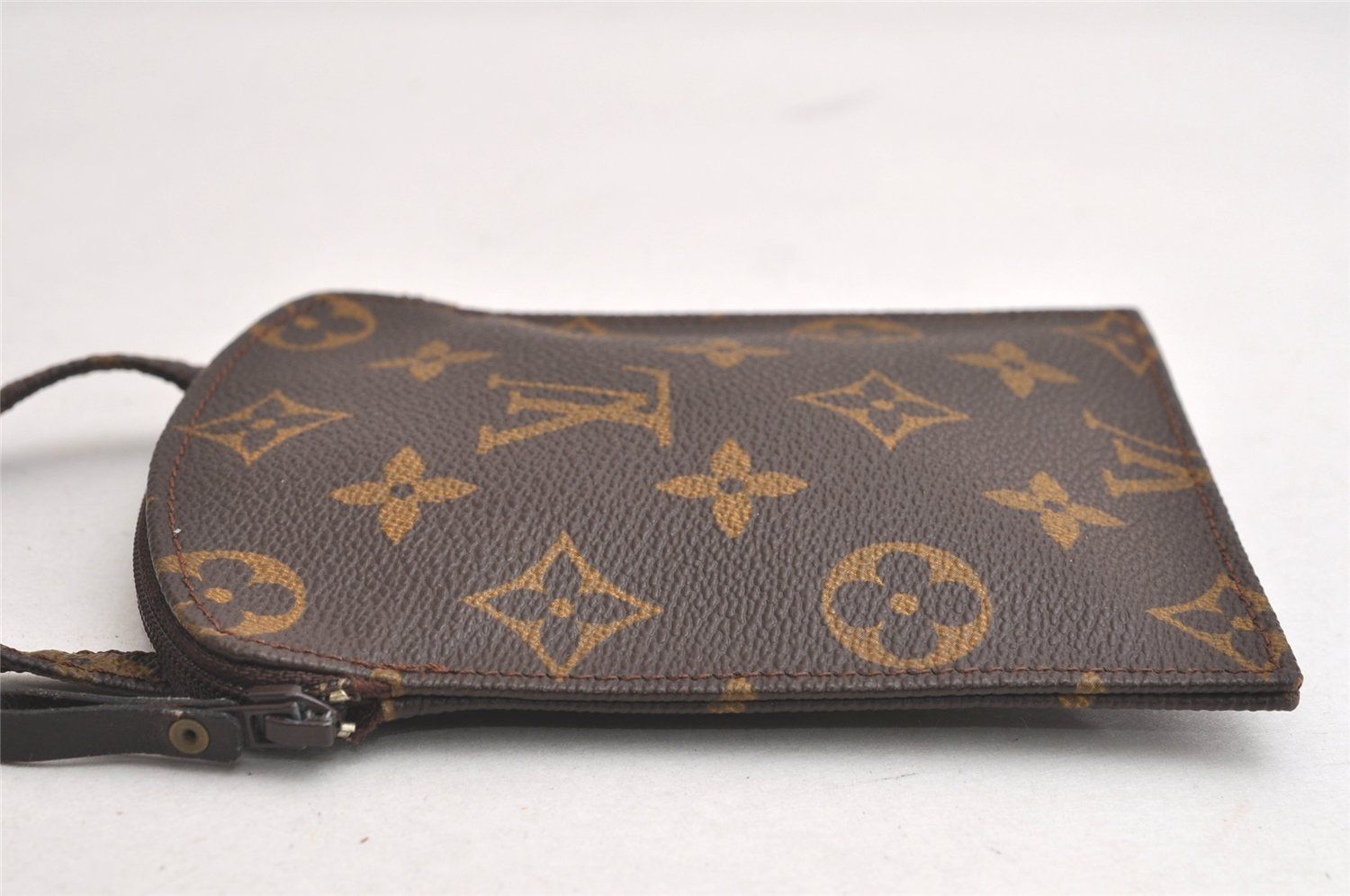 LOUIS VUITTON ルイ ヴィトン モノグラム ポシェット ルイヴィトン/クラッチバッグ/ポシェットヴォルガ/モノグラム×黒