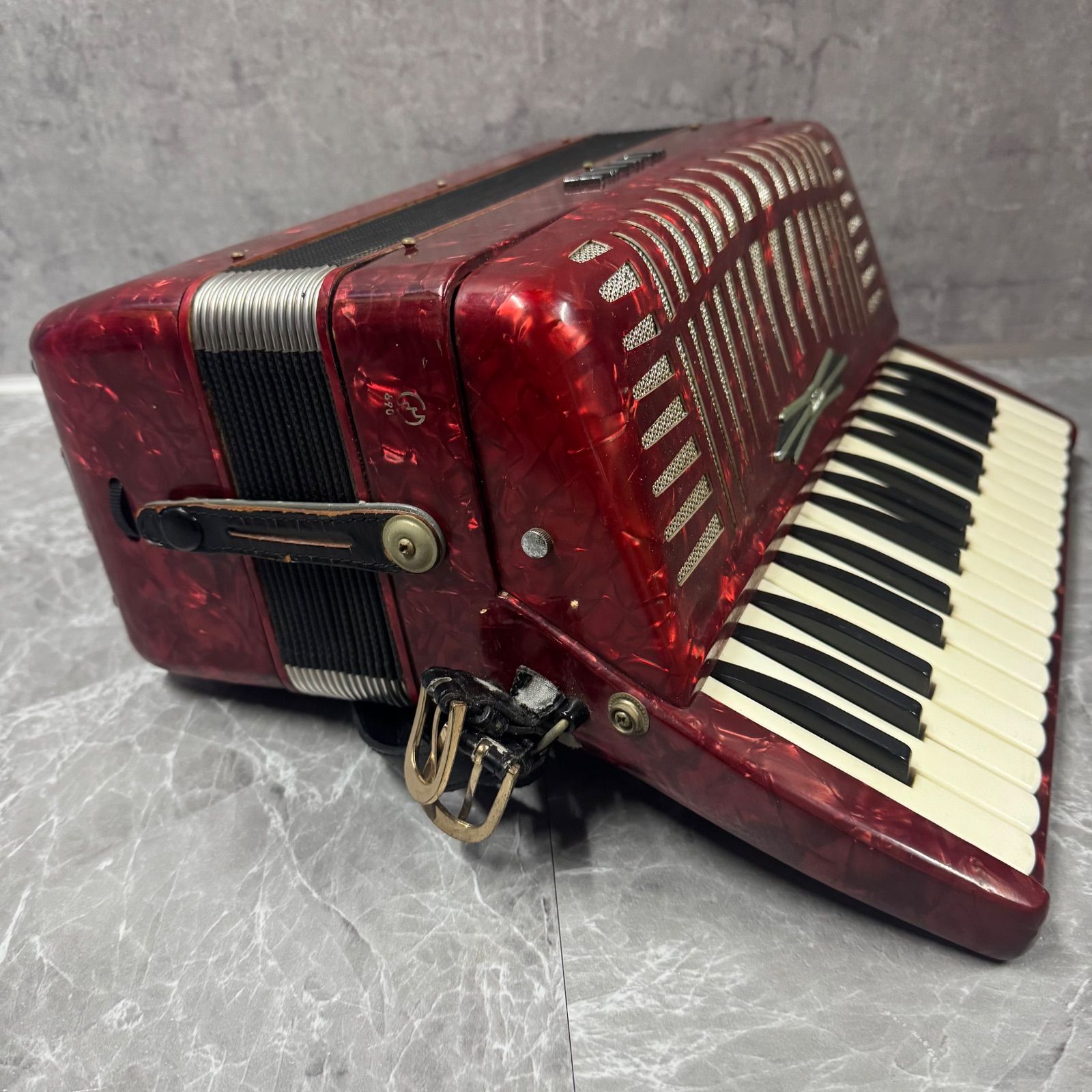  訳アリ YAMAHA ヤマハ YA 21 アコーディオン 名門ヤマハ アコーディオン 鍵盤楽器
