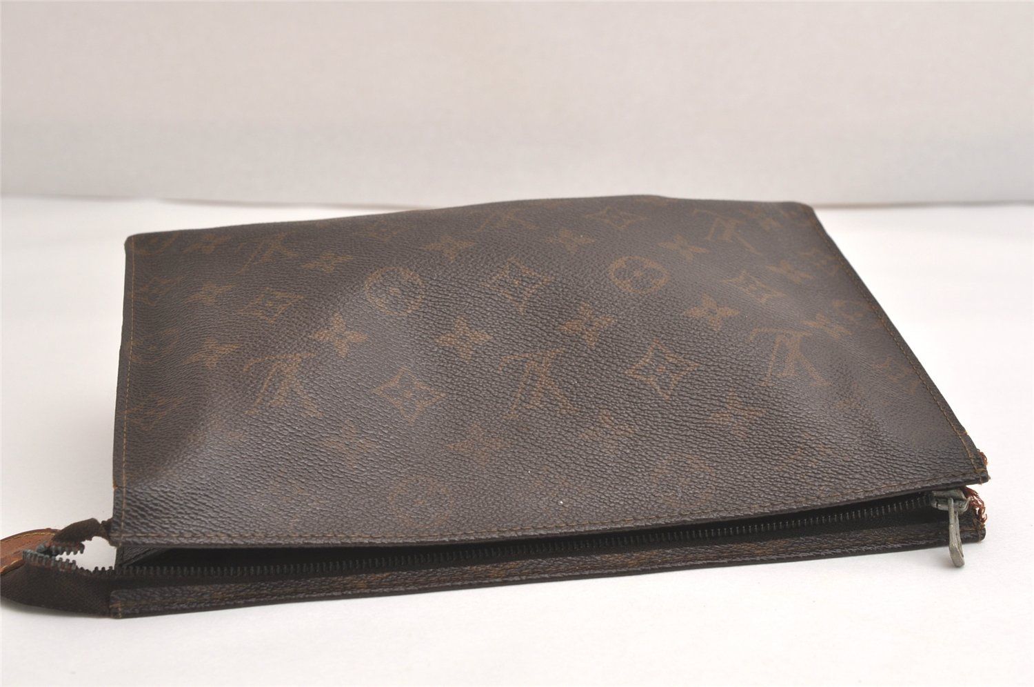 VUITTON ルイヴィトン