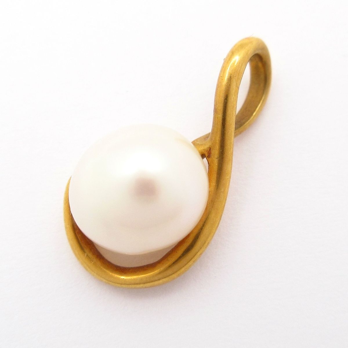 Unbranded ノーブランド ペンダントトップ K18YG×白 総重量 1.6g