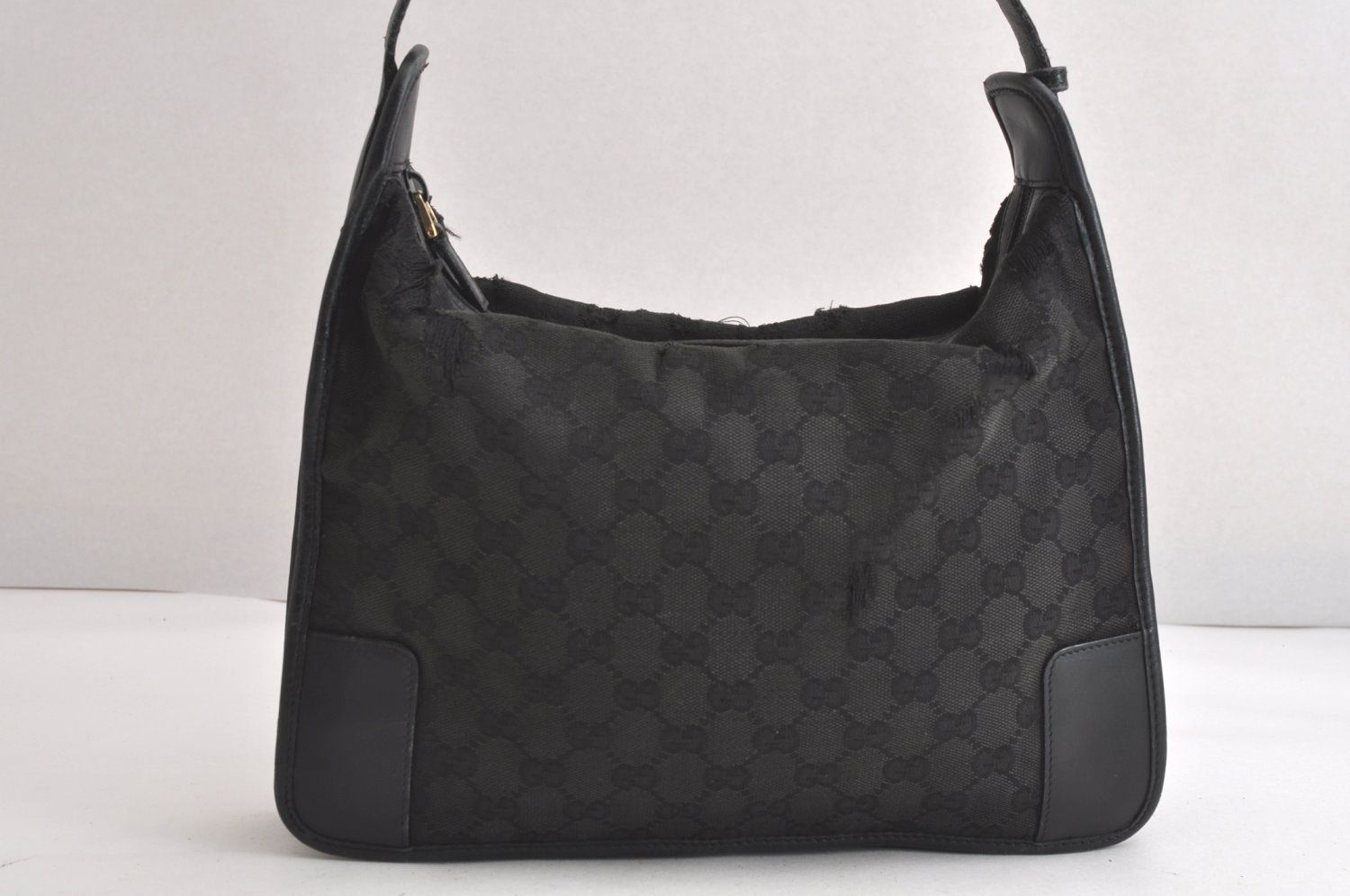 GUCCI グッチ ヴィンテージ ショルダーバッグ 財布 GGキャンバス レザー 0014205 ブラック 4273N