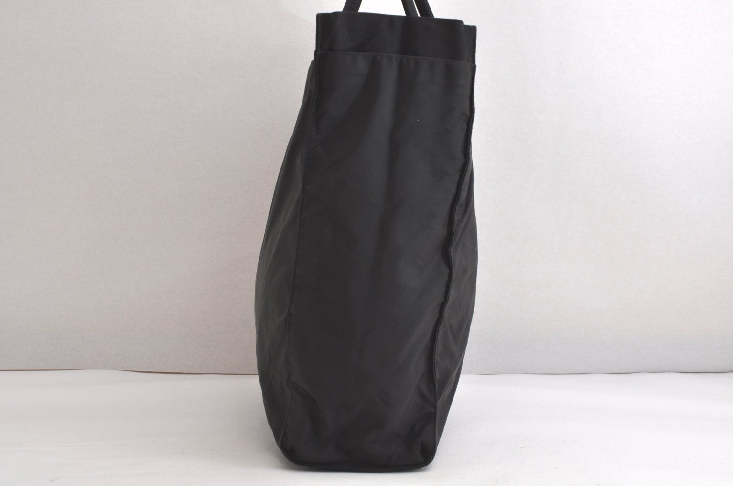  PRADA プラダ ヴィンテージ ナイロン トート ハンドバッグ ブラック 4275 N クラッチバッグ バッグ