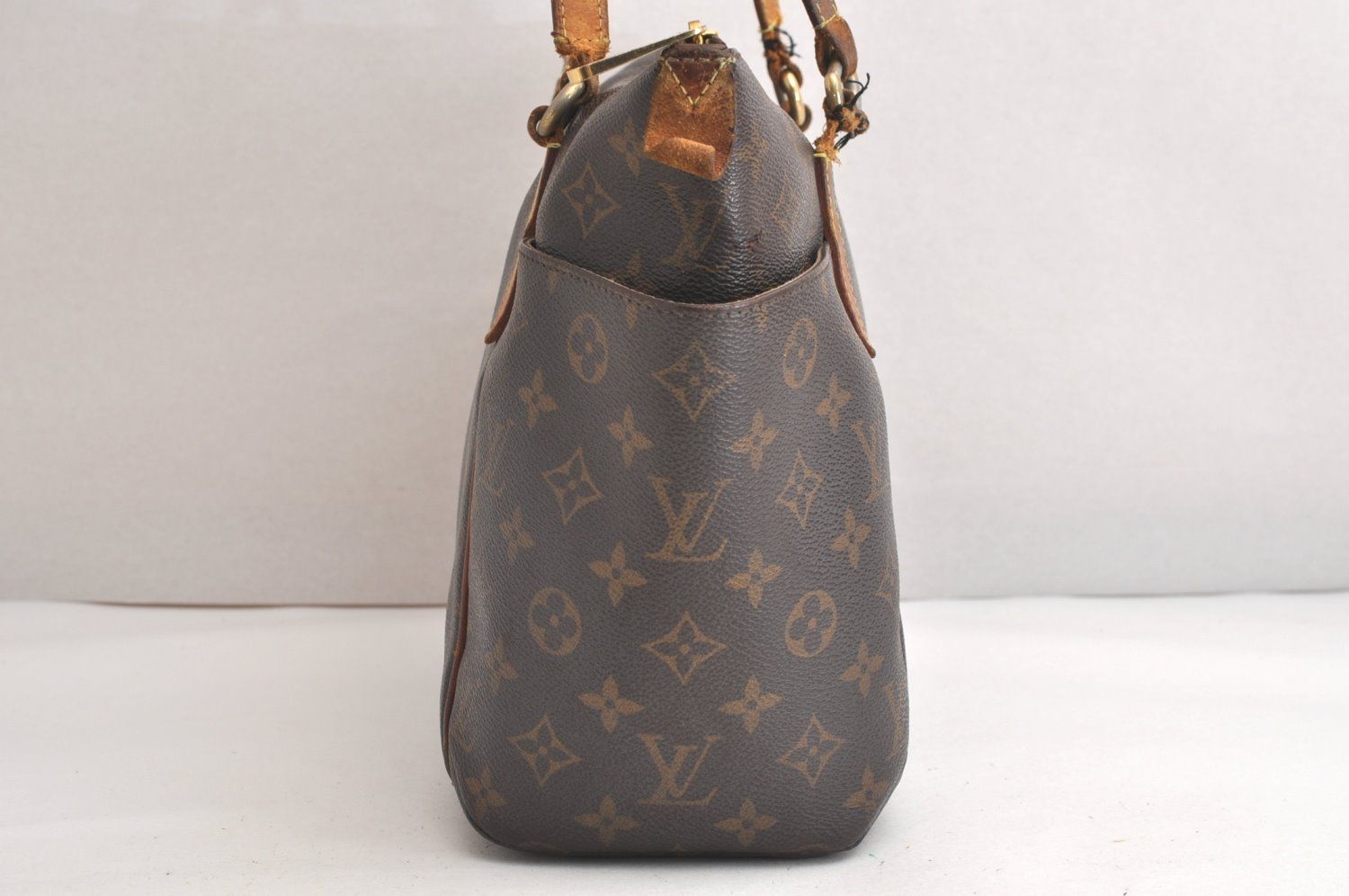  LOUIS VUITTON ルイヴィトン モノグラム トータリー PM ショルダートートバッグ M 56688 4292 N クラッチバッグ バッグ
