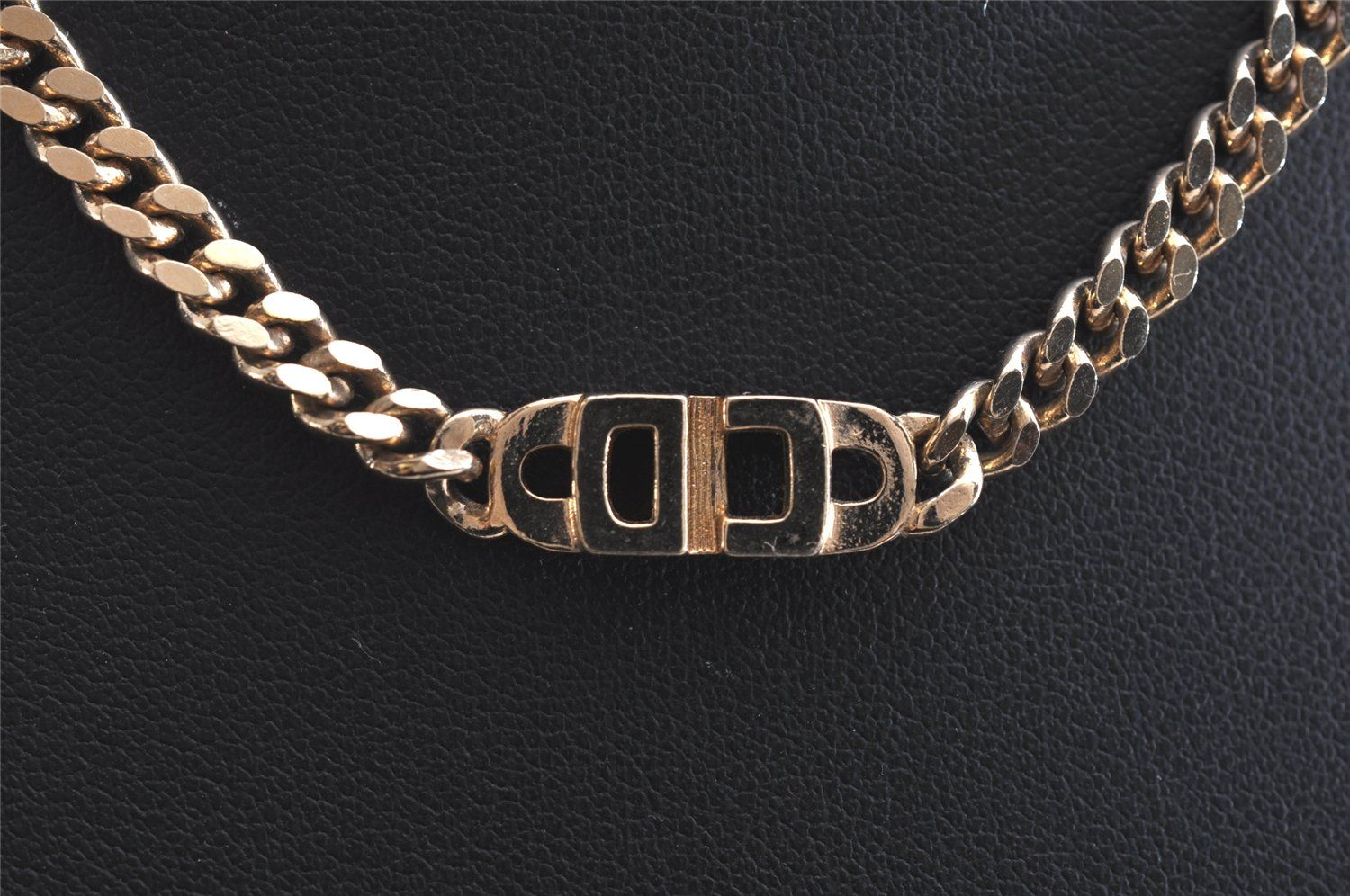 Christian Dior ディオール ゴールド トーン チェーン ペンダント