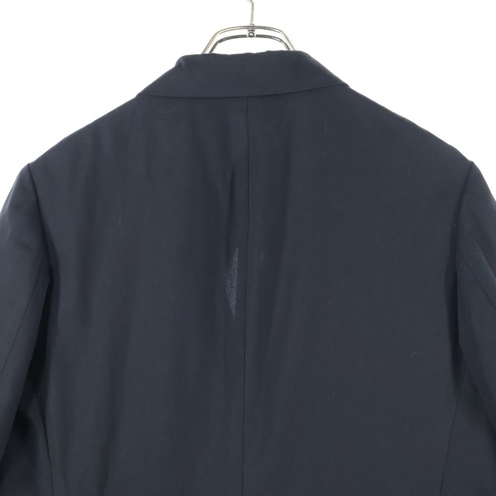 バック プリーツ