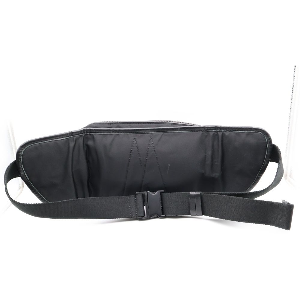 MONCLER (モンクレール) 18AW HIP BAG ヒップ ラバーロゴ ナイロン