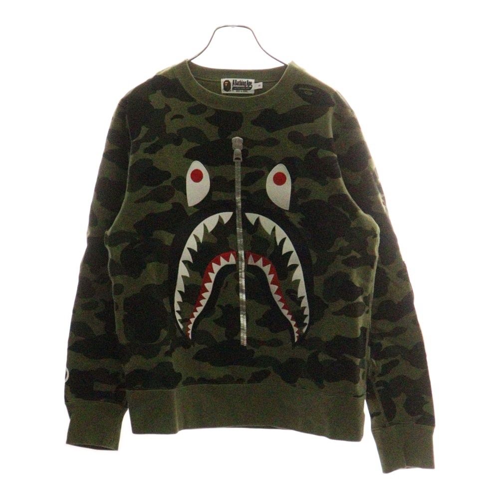 BAPE BY A BATHING APE ベイプ ア ベイシング エイプ Camo Shark Crew Sweatshirt シャークプリント カモフラ クルーネックスウェット トレーナー カーキ 001SWK801010M
