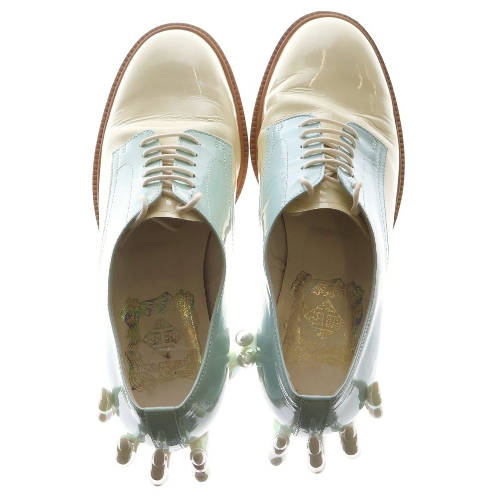 ローカットシューズ