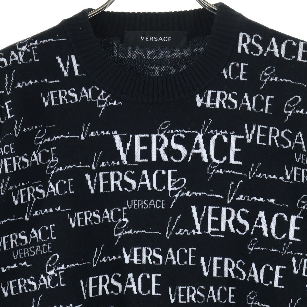 VERSACE (ヴェルサーチ) レタリング総柄クルーネックニットセーター