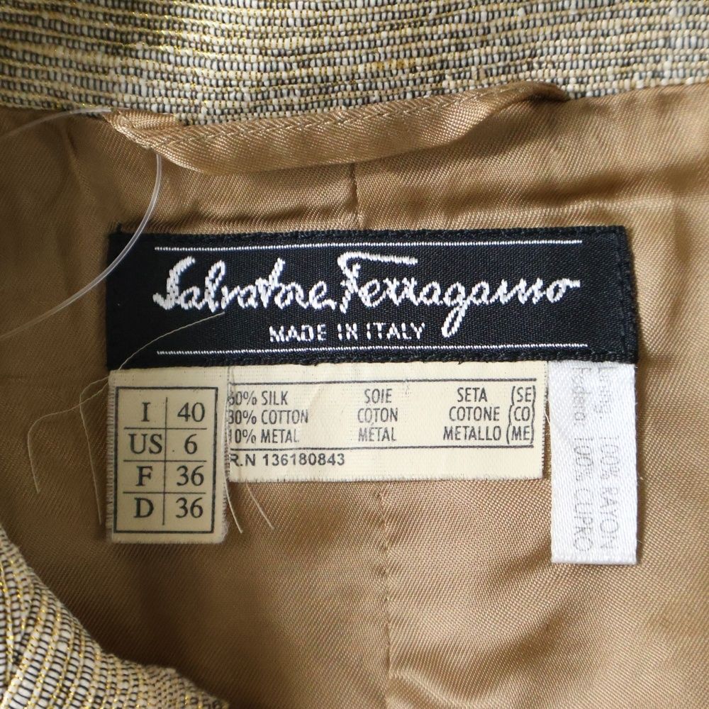 Ferragamo サルヴァトーレ