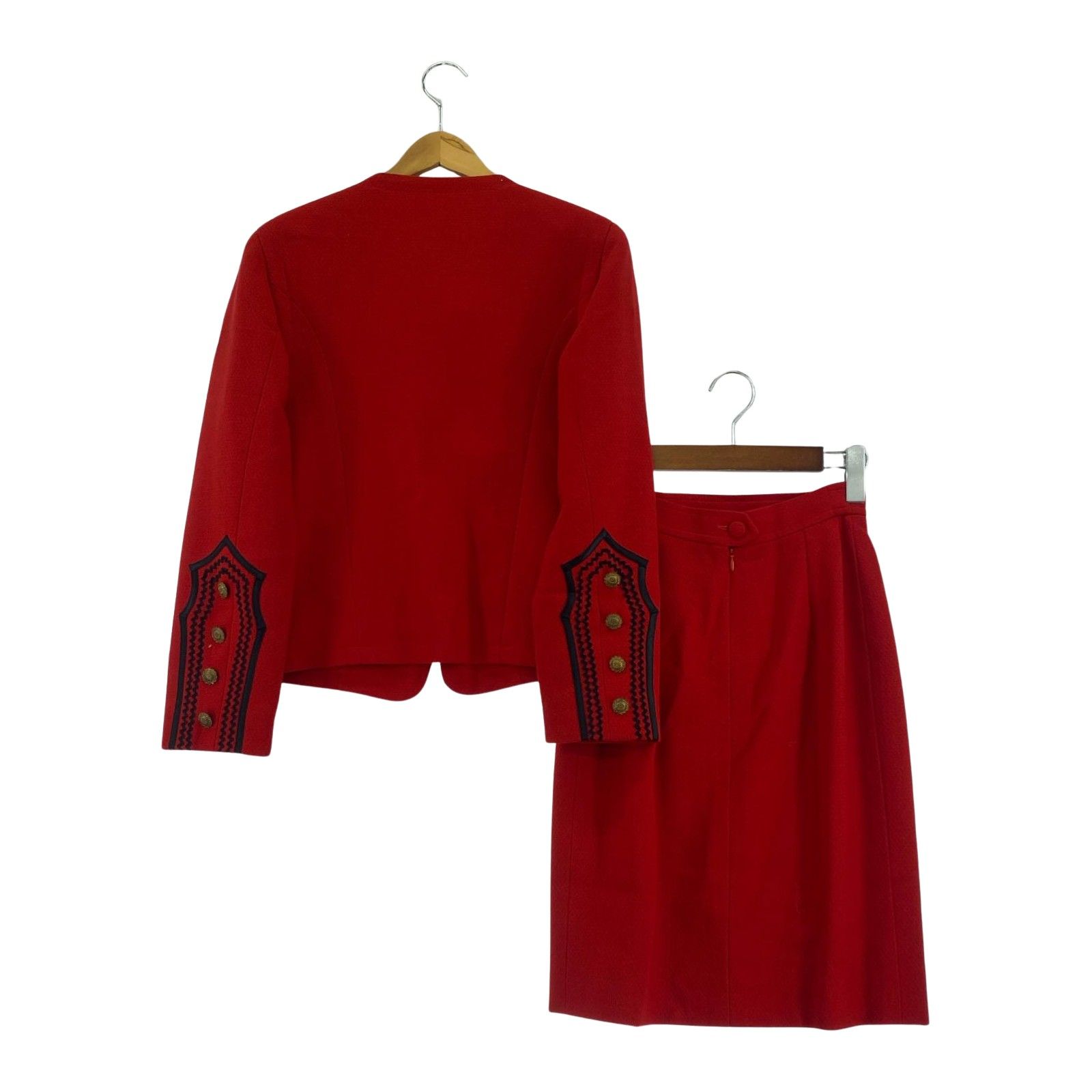 Christian Lacroix クリスチャンラクロワ 刺繍 ノー ジャケットセットアップ スカート size上下36 レッド