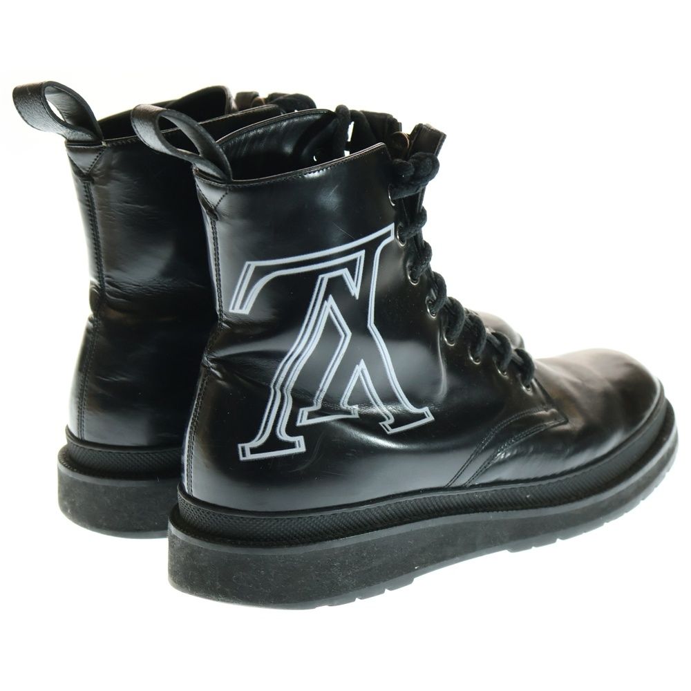 ルイヴィトン シグネチャーロゴ