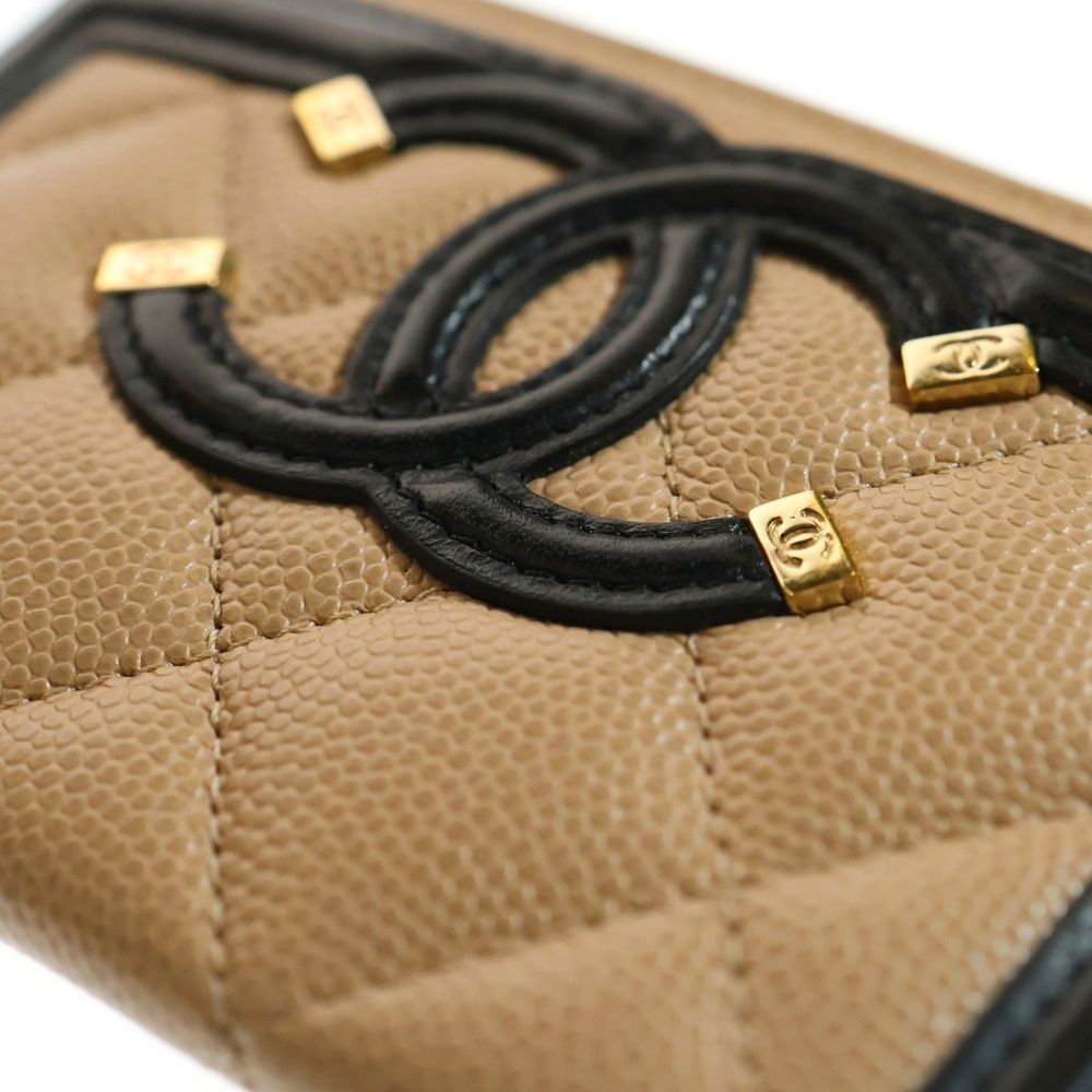 キャビアスキン レザー