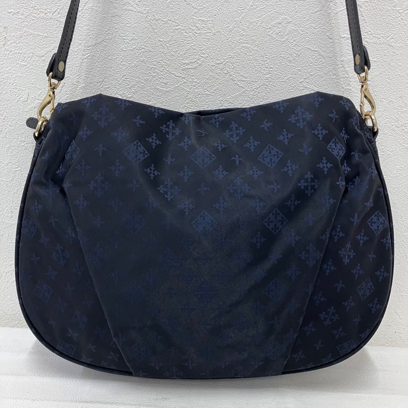 中古・古着通販russet russet ラシット ショルダーバッグ ネイビー 