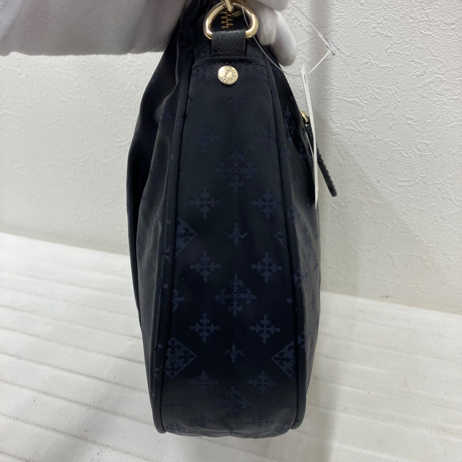 6264 russet ラシット ショルダーバッグ 斜めがけバッグ ネイビー