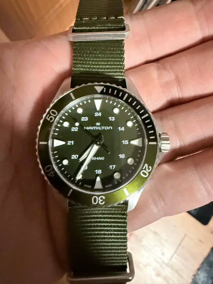 ハミルトン カーキ ネイビー スキューバ クオーツ 37mm