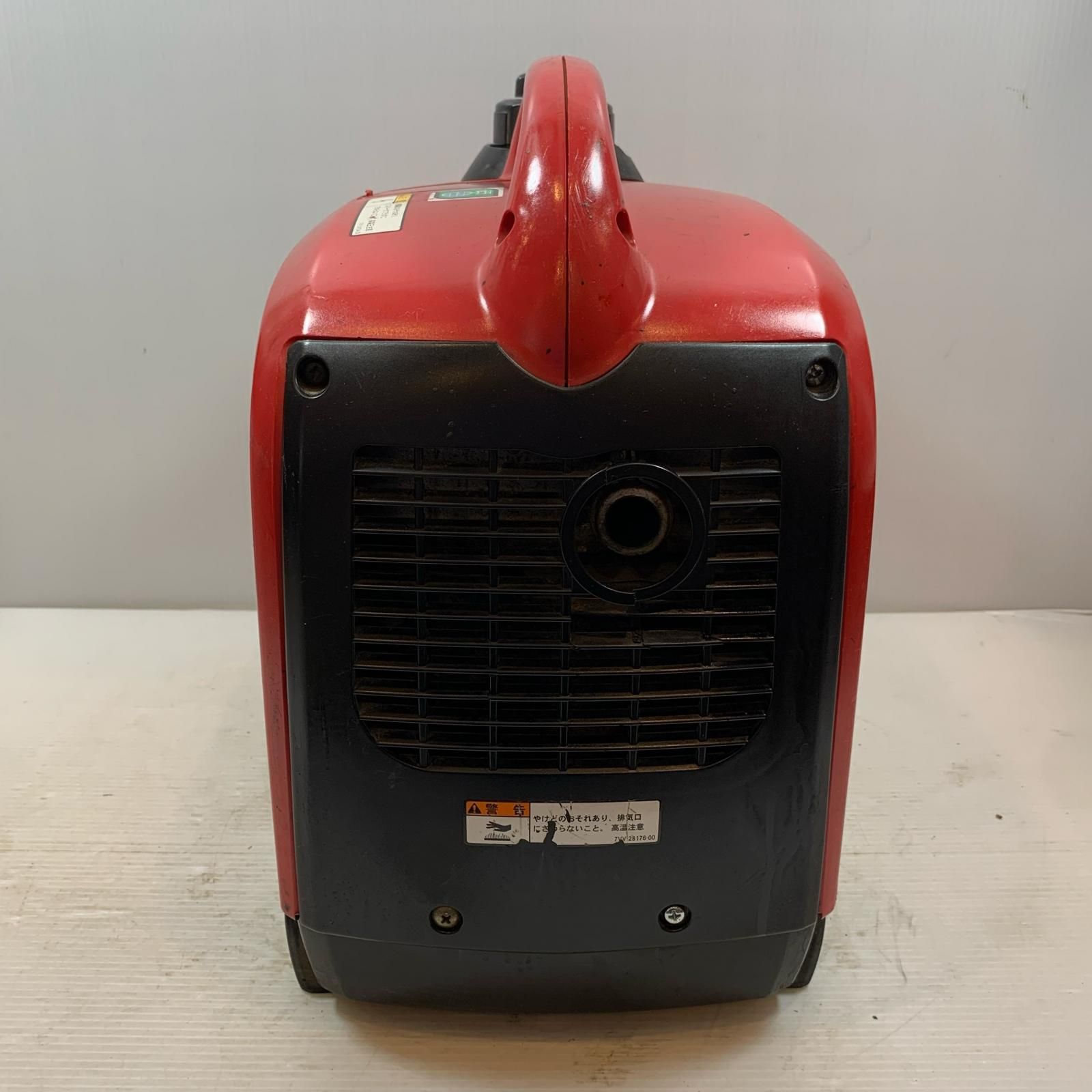 κκshindaiwa 新ダイワ 大型機械 インバーター発電機 4サイクル IEG900M レッド