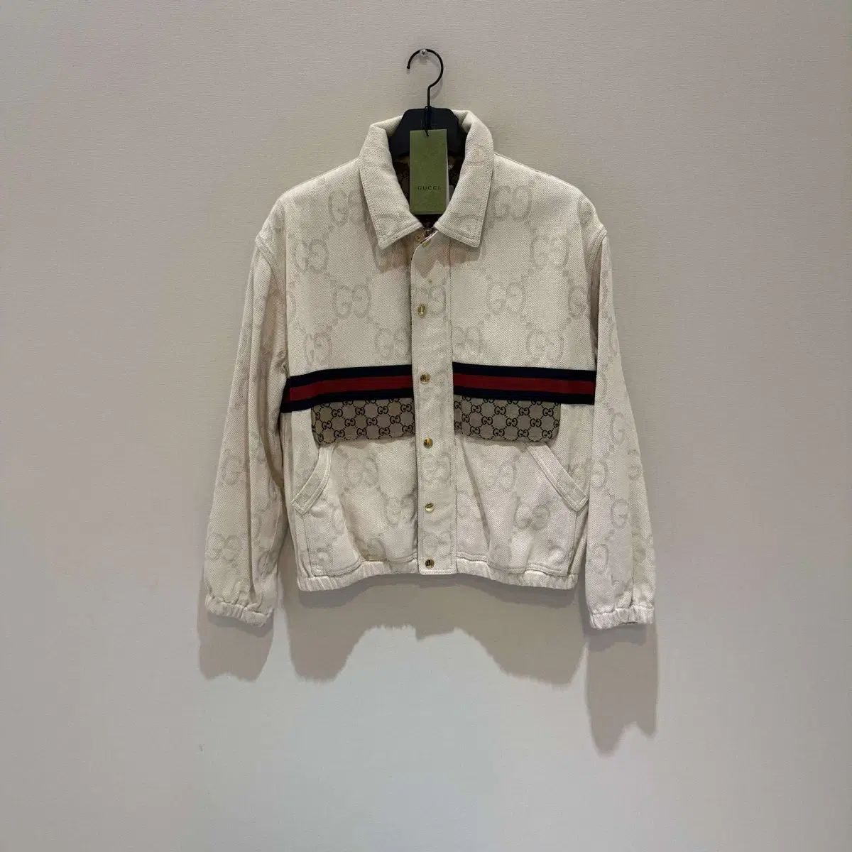 百貨店 46サイズ グッチ GG ジャカード ロゴ デニム トラッカー ジャケット