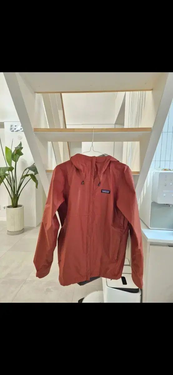 パタゴニア ウィンドブレーカー トレントシェル3L レッドのみ
