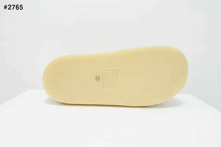 ミュウミュウ スウェード